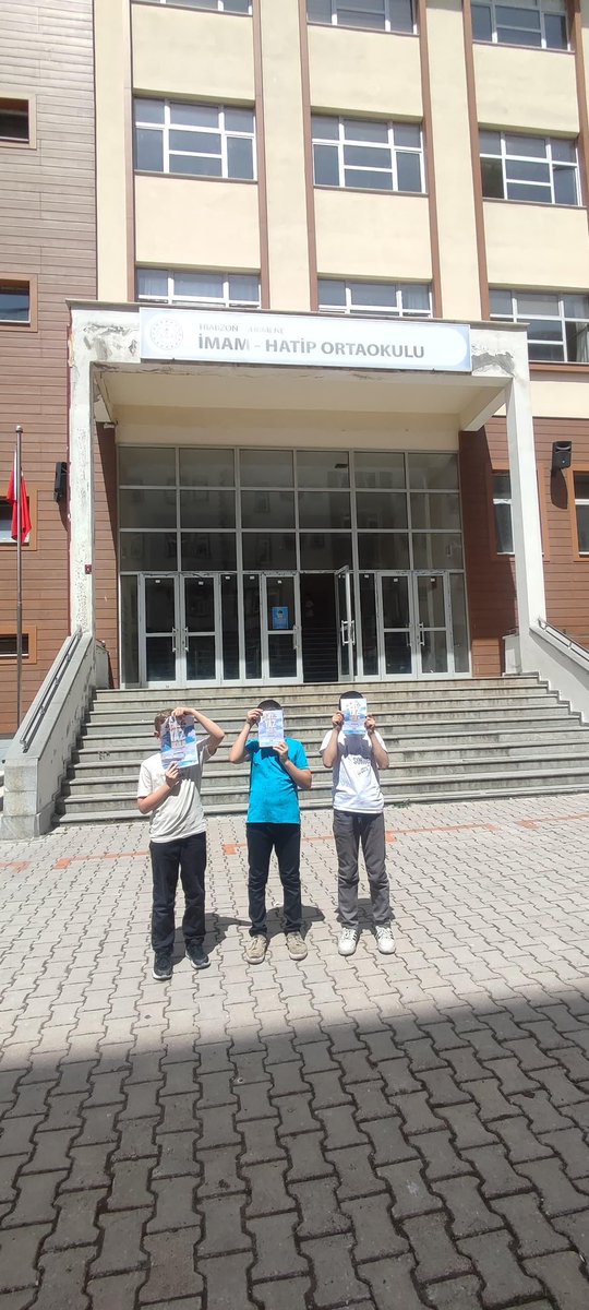 📍TRABZON 
📍SÜRMENE
🏫İlçemizdeki Okullarda  #SelamVer etkinliğimizi gerçekleştirdik. TÜGVA Yaz Okulu projemizi tanıttık.

Eğlence ve öğrenme dolu TÜGVA Yaz Okulu’nda sen de yerini ayırt 😇

tugvamarketing.powerappsportals.com/yazokulu/

#BirYazBinGelecek