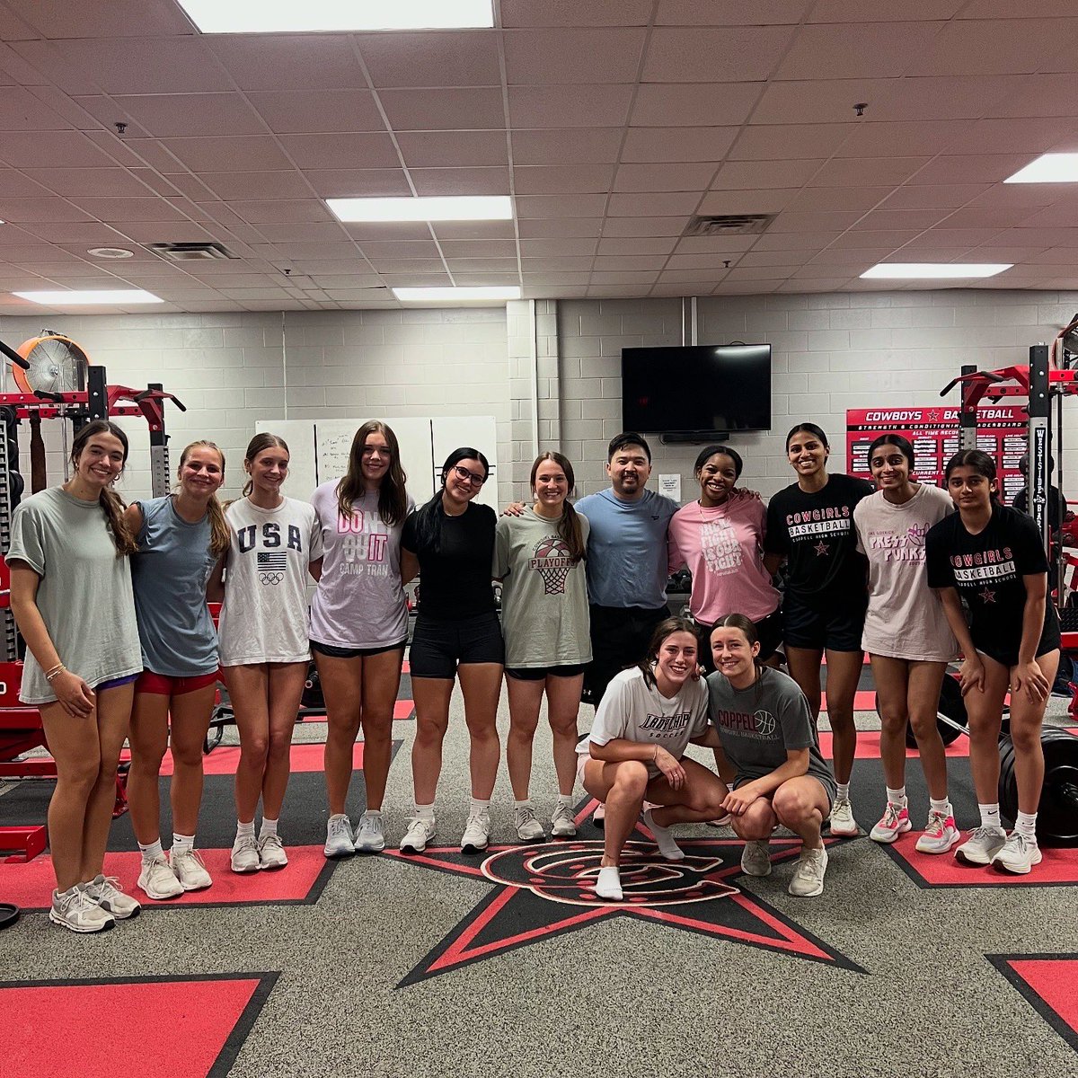 Pre Camp Lift!!

Getting the gang back together!!
<a href="/CowgirlsBball/">Coppell Cowgirls Basketball</a>