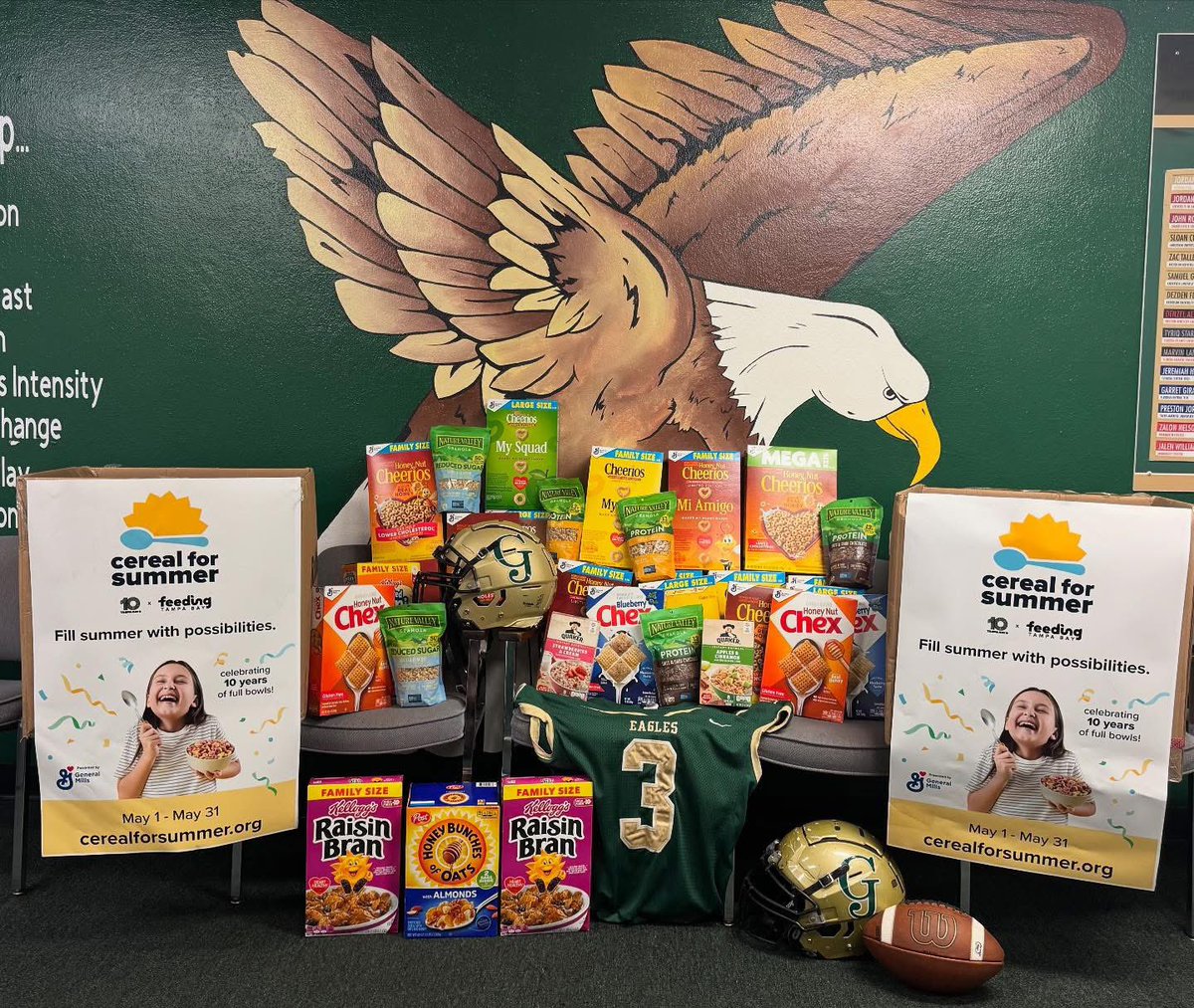 Jenkins Football (@gjhs_football) on Twitter photo Great job Eagles! THANK YOU to all that donated for #cerealforsummer, our donations were delivered to the @polksheriff today to help feed kids & our community this summer! 🌞🦅🏈 <a href="/PolkSchoolsNews/">Polk County Public Schools</a>
<a href="/georgejenkinsHS/">George W. Jenkins High School</a> Great job Eagles! THANK YOU to all that donated for #cerealforsummer, our donations were delivered to the @polksheriff today to help feed kids & our community this summer! 🌞🦅🏈 <a href="/PolkSchoolsNews/">Polk County Public Schools</a>
<a href="/georgejenkinsHS/">George W. Jenkins High School</a>