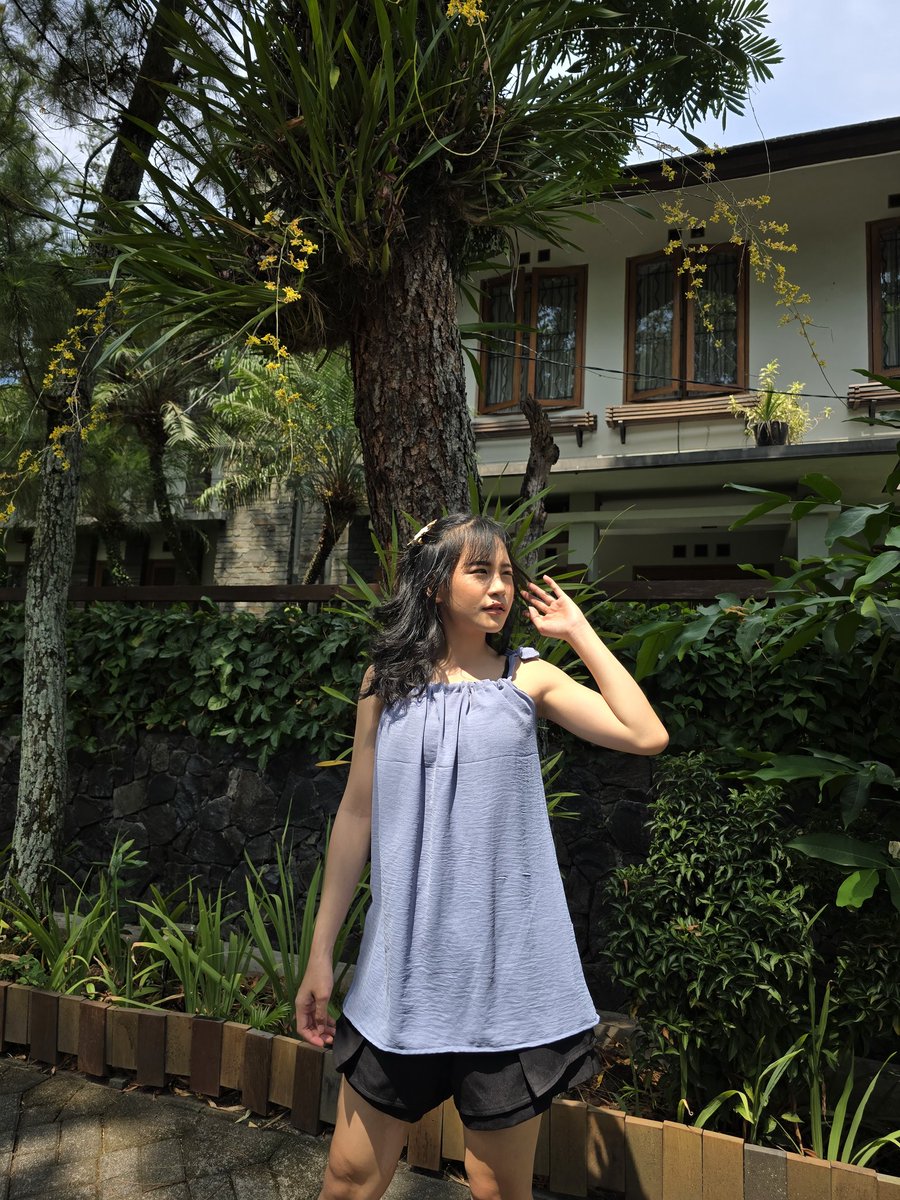 Rhysiesbabes's tweet photo. @gebibai62699 Hi kak, boleh di cek ni atasan semuanya under 50k! 
Bahan crinkle premium dan banyak varian warna 😚 ini link orennya 🍊
https://t.co/aKTZQ5207d https://t.co/sdAimMatV0