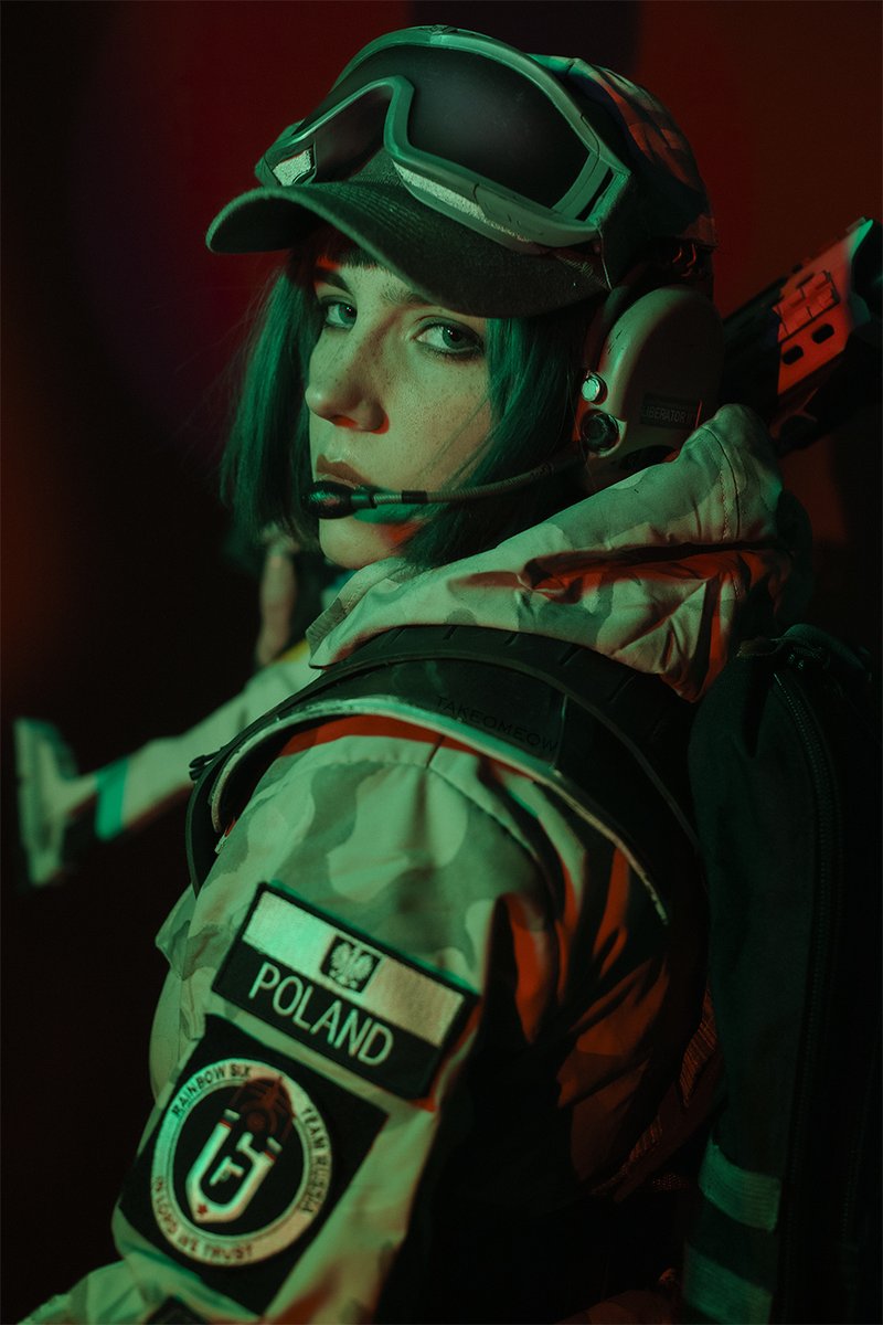 takeomeow's tweet image. &quot;𝙤𝙣𝙘𝙚 𝙖 𝙗𝙞𝙩𝙘𝙝, 𝙖𝙡𝙬𝙖𝙮𝙨 𝙖 𝙗𝙞𝙩𝙘𝙝&quot; 
fav edgy princess 💚

#siegex