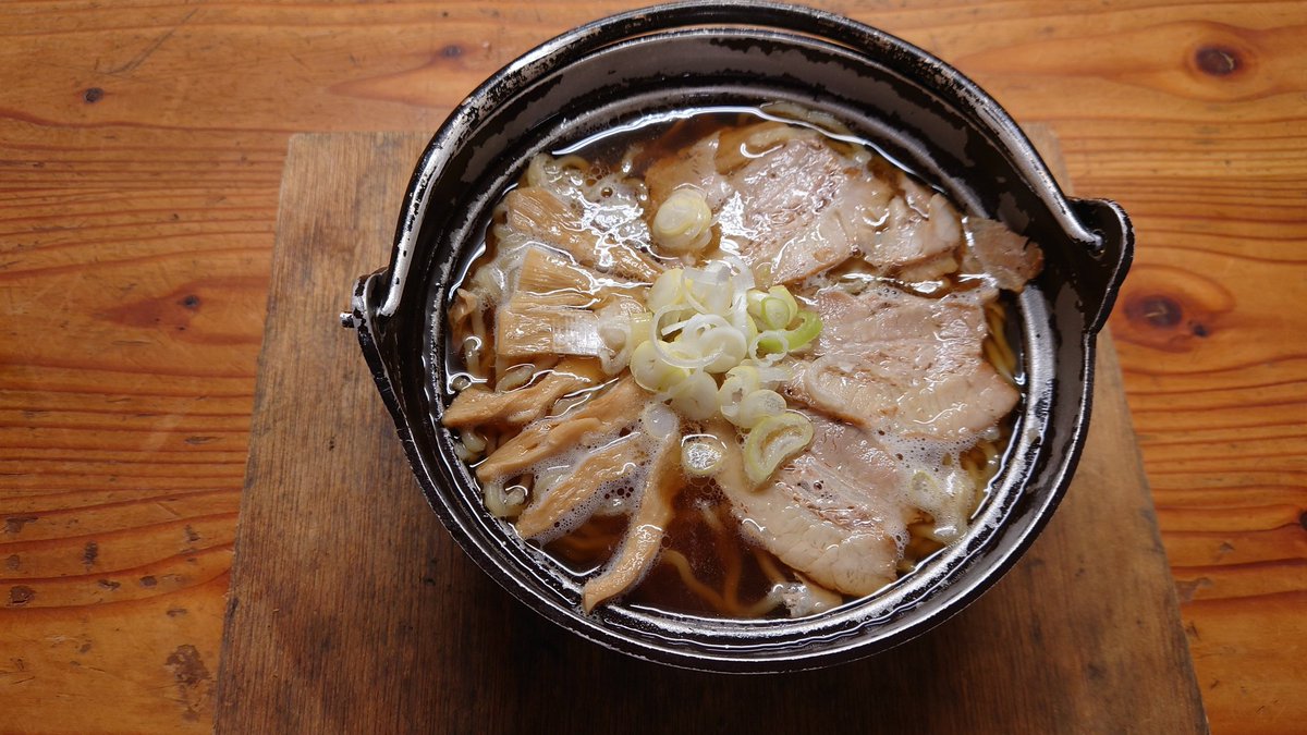 自分の推し山小屋は剱沢小屋！
剱岳登ら無くても小屋の談話室は、剱岳と剱人の歴史に触れられます😊