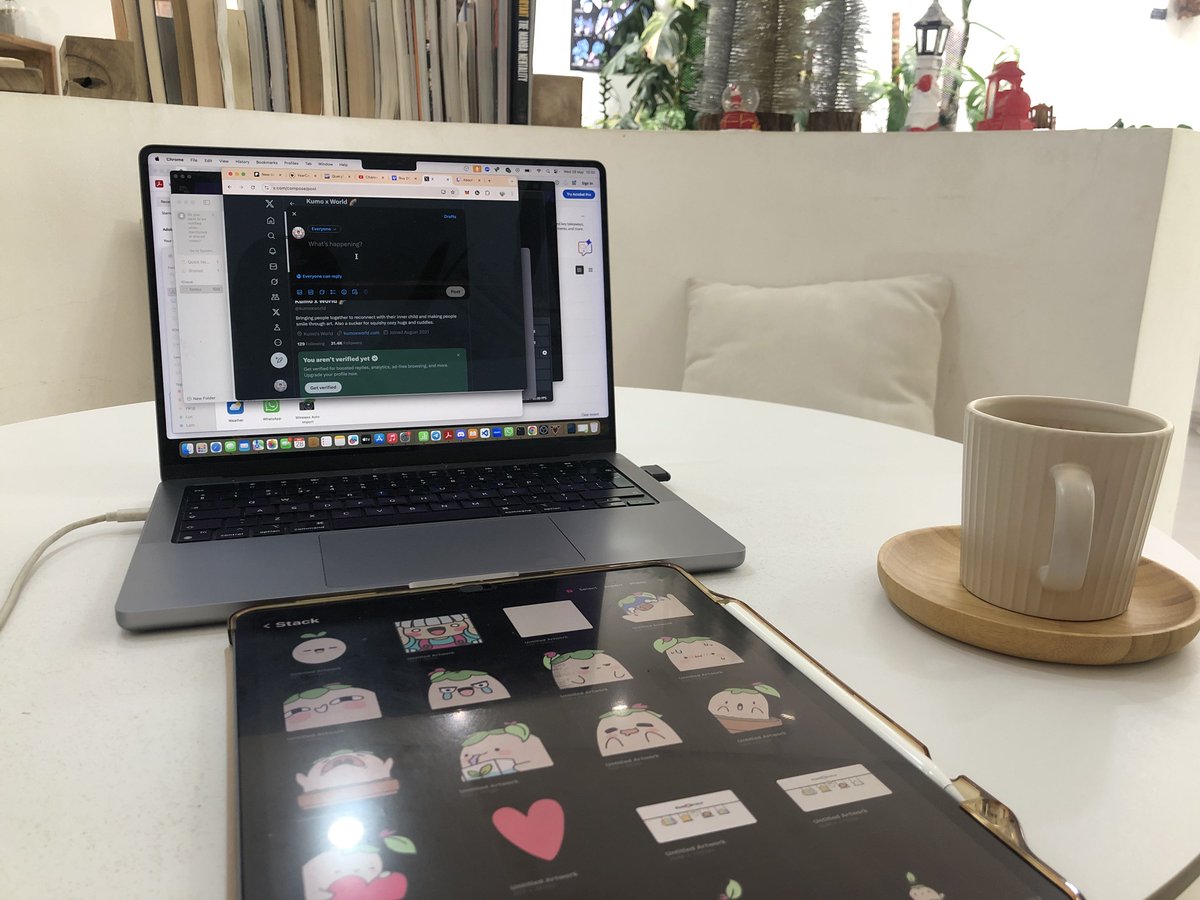 GMMMM frenz! and so begins another beautiful day of drawing and connecting with people ♥️ Wishing you all a beautiful day