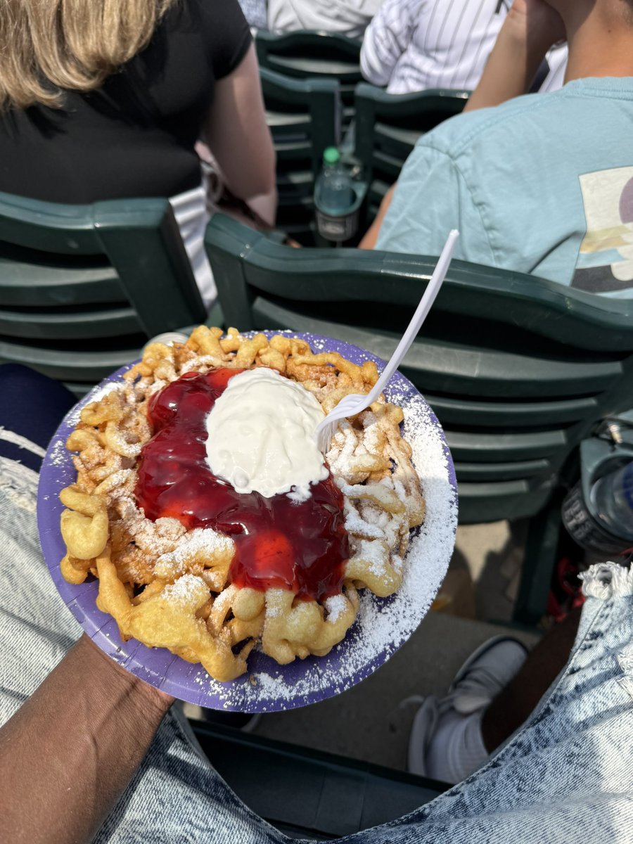 𝒞𝒽𝒶𝓂𝓅𝒶𝑔𝓃𝑒 𝒫𝓁𝒶𝓃𝓉𝒶𝒾𝓃 🇵🇦 tweet media