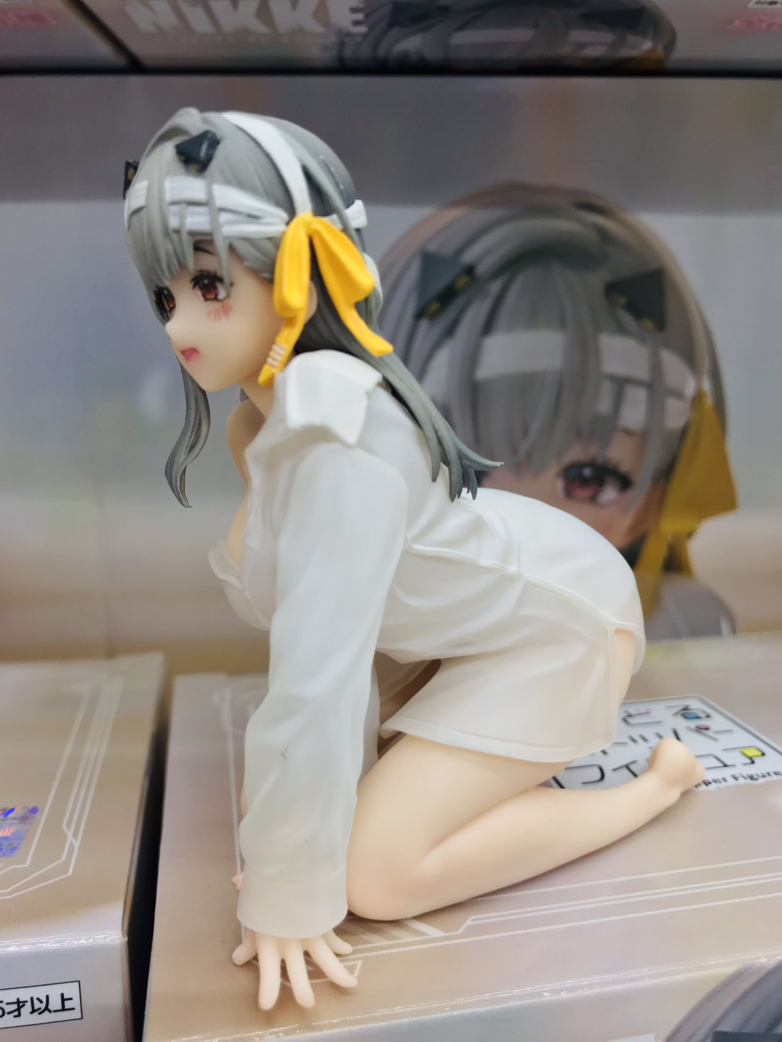 勝利の女神NIKKE　ぬーどるストッパーフィギュア　メタルポスター　GIGO限定 勝利の女神:NIKKE ぬーどるストッパーフィギュアードロシー