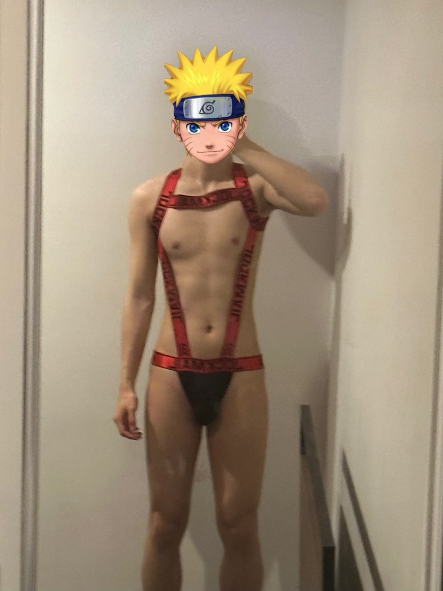 试穿一下这件衣服😋😋