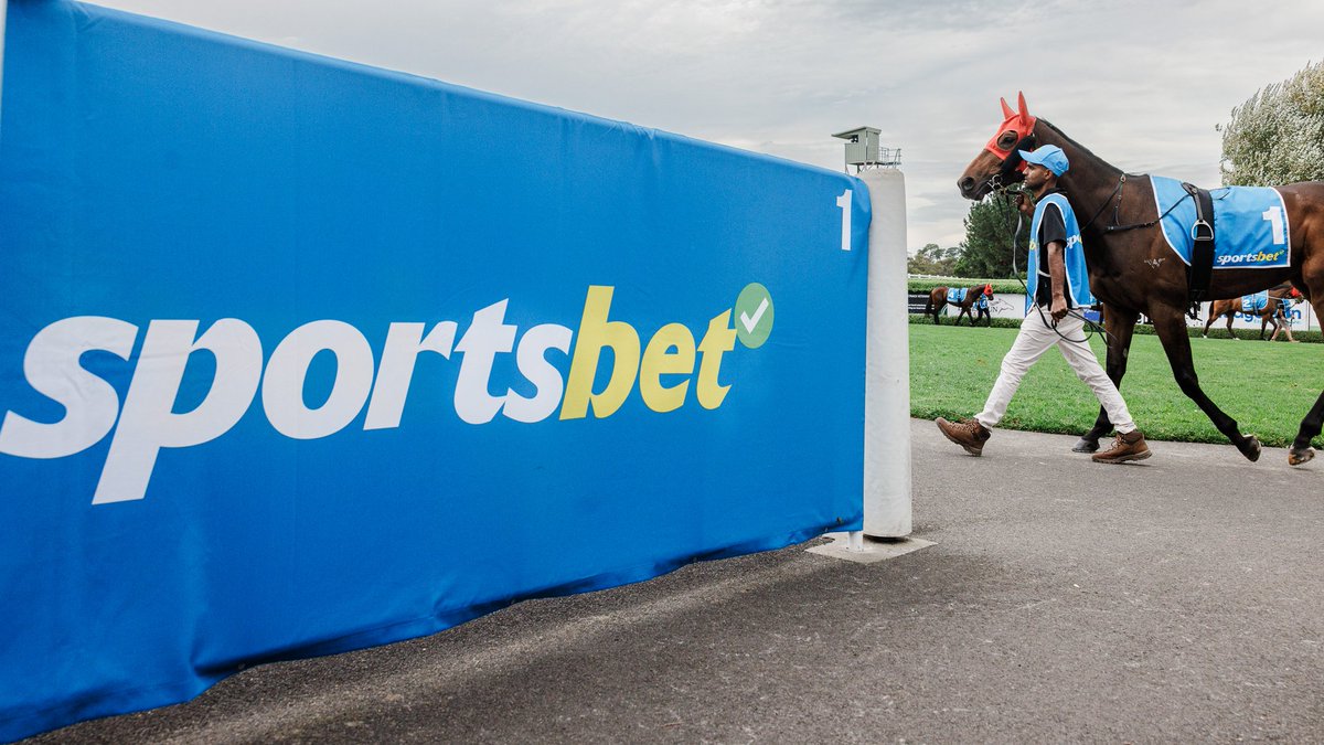 13 Sportsbet Jump Outs kicked off the day at Balnarring on Wednesday.

📺: bit.ly/405IP34