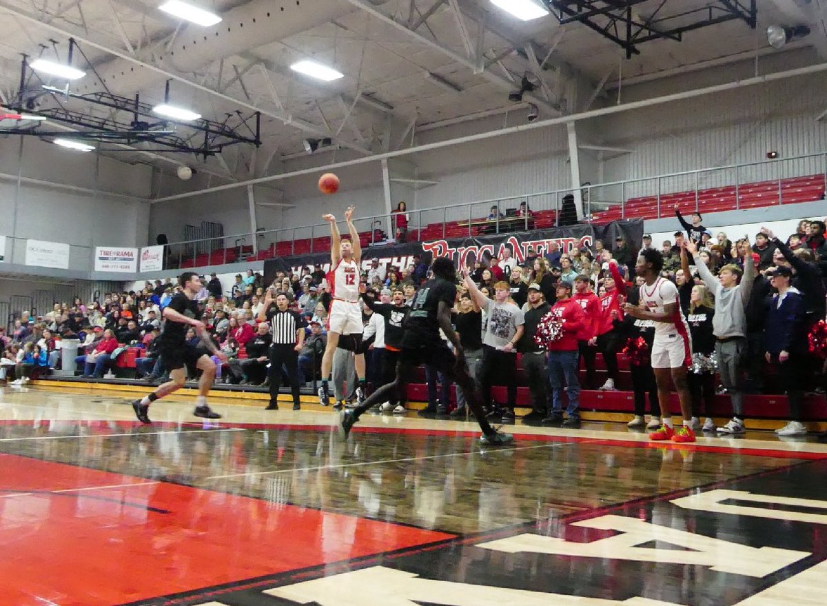 DCCBucsBball's tweet image. What makes Dawson the BEST environment in The NJCAA?

Our Fans

I challenge you to find a better atmosphere in JUCO than the Toepke Center on Game Day.