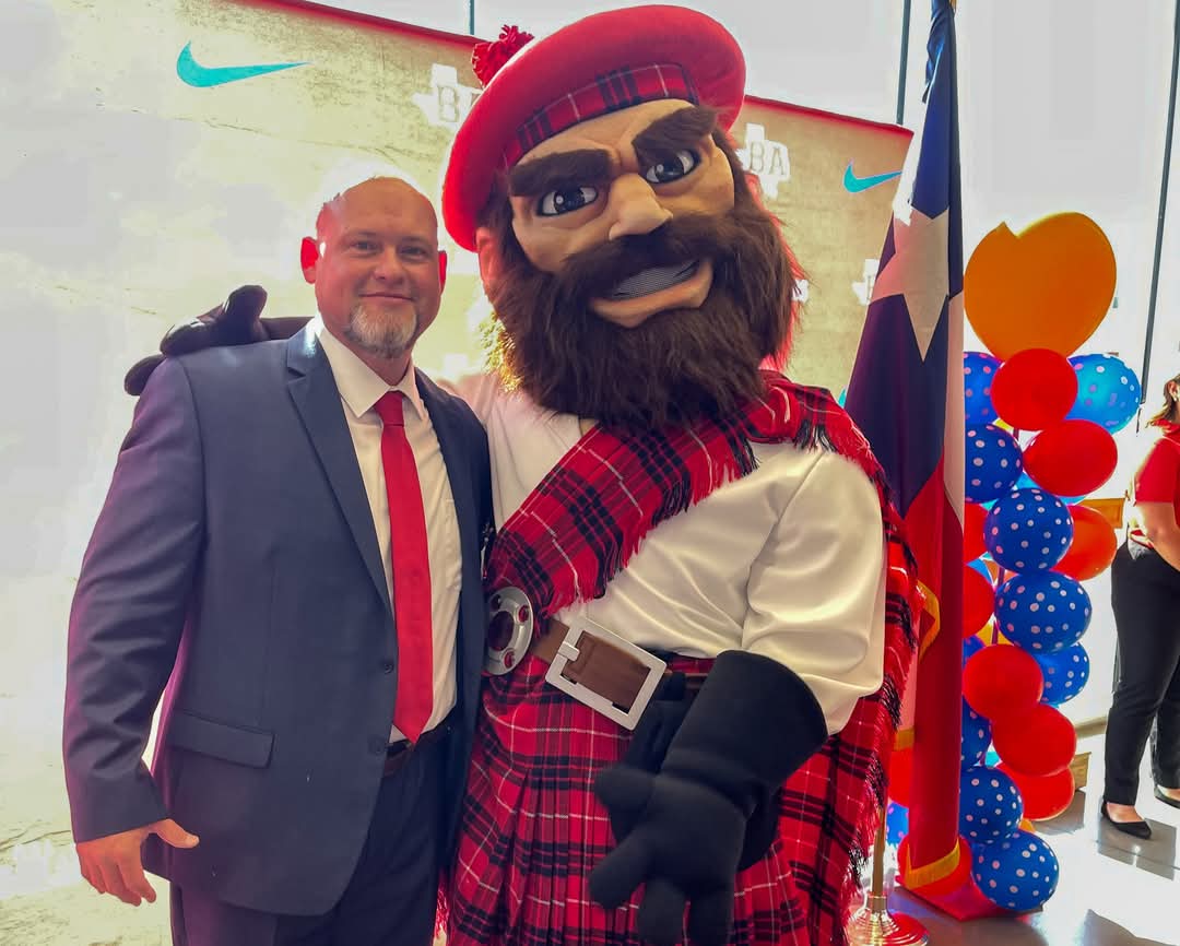 North Loop ES (@north_loop_es) on Twitter photo We would like to congratulate Mr. James McIntyre, the new Principal of <a href="/BelAirHigh/">Bel Air HS</a>. <a href="/LomaTerraceES/">Loma Terrace ES</a> <a href="/YsletaISD/">Ysleta ISD</a> <a href="/BrendaChR1/">Brenda Chacon-Robles, Ed.D.</a> <a href="/_IreneAhumada/">Irene Ahumada</a> We would like to congratulate Mr. James McIntyre, the new Principal of <a href="/BelAirHigh/">Bel Air HS</a>. <a href="/LomaTerraceES/">Loma Terrace ES</a> <a href="/YsletaISD/">Ysleta ISD</a> <a href="/BrendaChR1/">Brenda Chacon-Robles, Ed.D.</a> <a href="/_IreneAhumada/">Irene Ahumada</a>