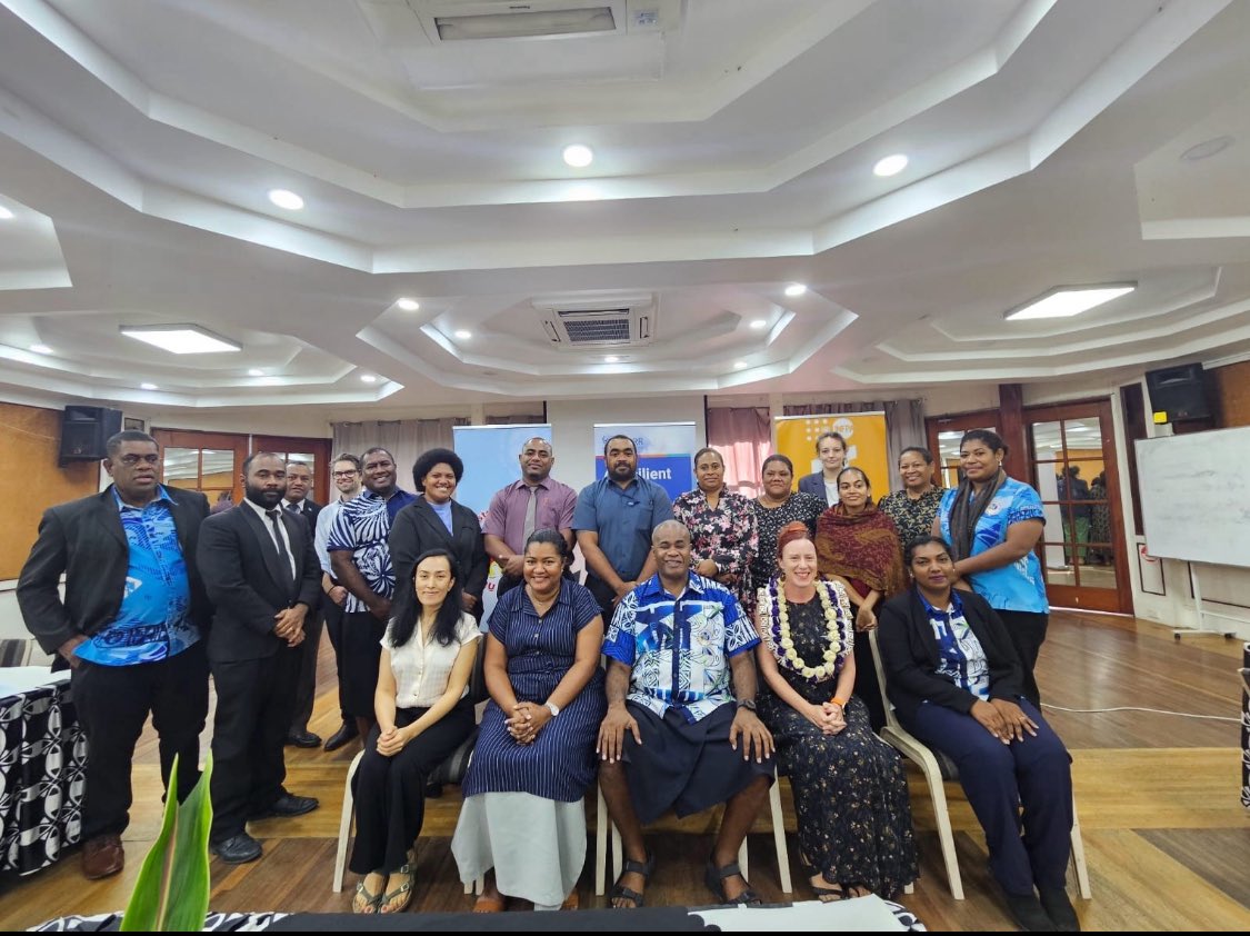 wrdhub's tweet image. Gender inequality heightens disaster risks. Fiji’s recent #SendaiGAP workshop w/ @UNDRR @UNFPAPacific &amp;amp; @unwomenpacific tested tools &amp;amp; set priorities for inclusive DRR—focusing on women’s leadership &amp;amp; data. Next: implementation. #DisasterResilience