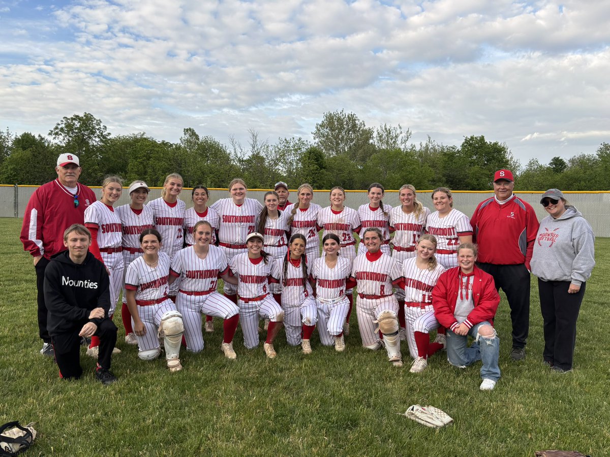 Southmont lost to South Putnam 2-0 in a hard fought Sectional contest Tuesday. Anna Stokes had the Mounties’ only hit. Ella Barry pitched a 6-hitter, struck out 7 and allowed only one earned run. Southmont finishes 15-10.