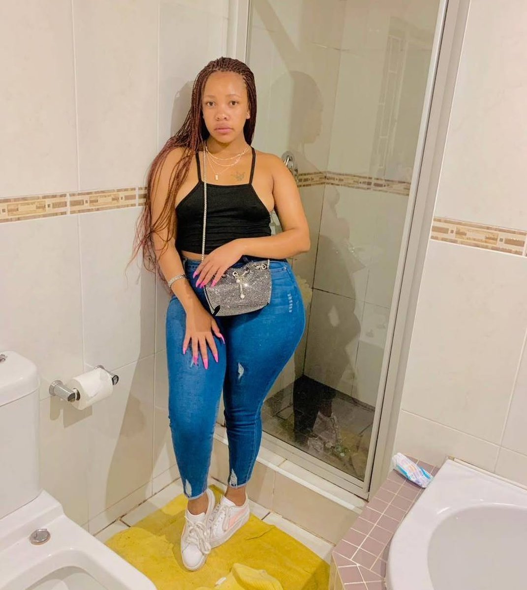 OmhleSiwe26198's tweet photo. https://t.co/L4AvnUgaY5