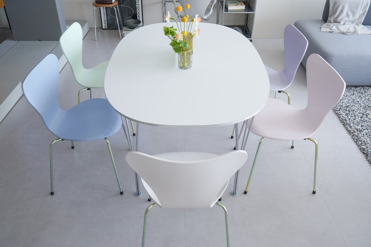 フリッツ・ハンセンの名作セブンチェア。現在限定仕様として「7:14AM COLOUR EDITION」が登場しています。ブログでは気になるその色味をご紹介しています！

▼詳細はこちら
nonversus.jp/vmag/2025-2372…