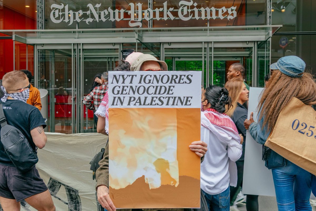 Palestinian Youth Movement (@palyouthmvmt) on Twitter photo ISRAEL BOMBS, NYT LIES: From today’s picket outside the Times building. <a href="/wawog_now/">Writers Against the War on Gaza</a> ISRAEL BOMBS, NYT LIES: From today’s picket outside the Times building. <a href="/wawog_now/">Writers Against the War on Gaza</a>