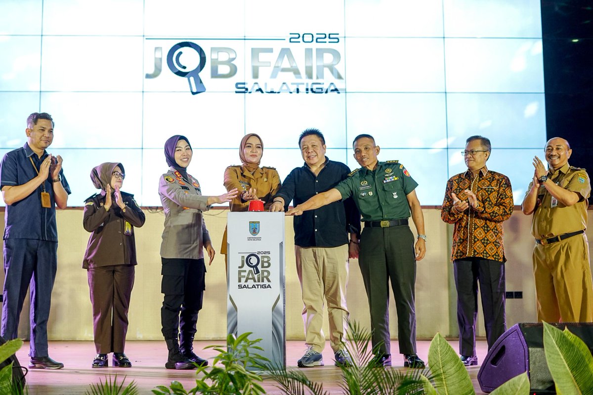 Jembatani Pencari Kerja, Salatiga Job Fair 2025 Hadirkan 62 Perusahaan - 
#JatengGayeng
 jatengprov.go.id/beritadaerah/j…