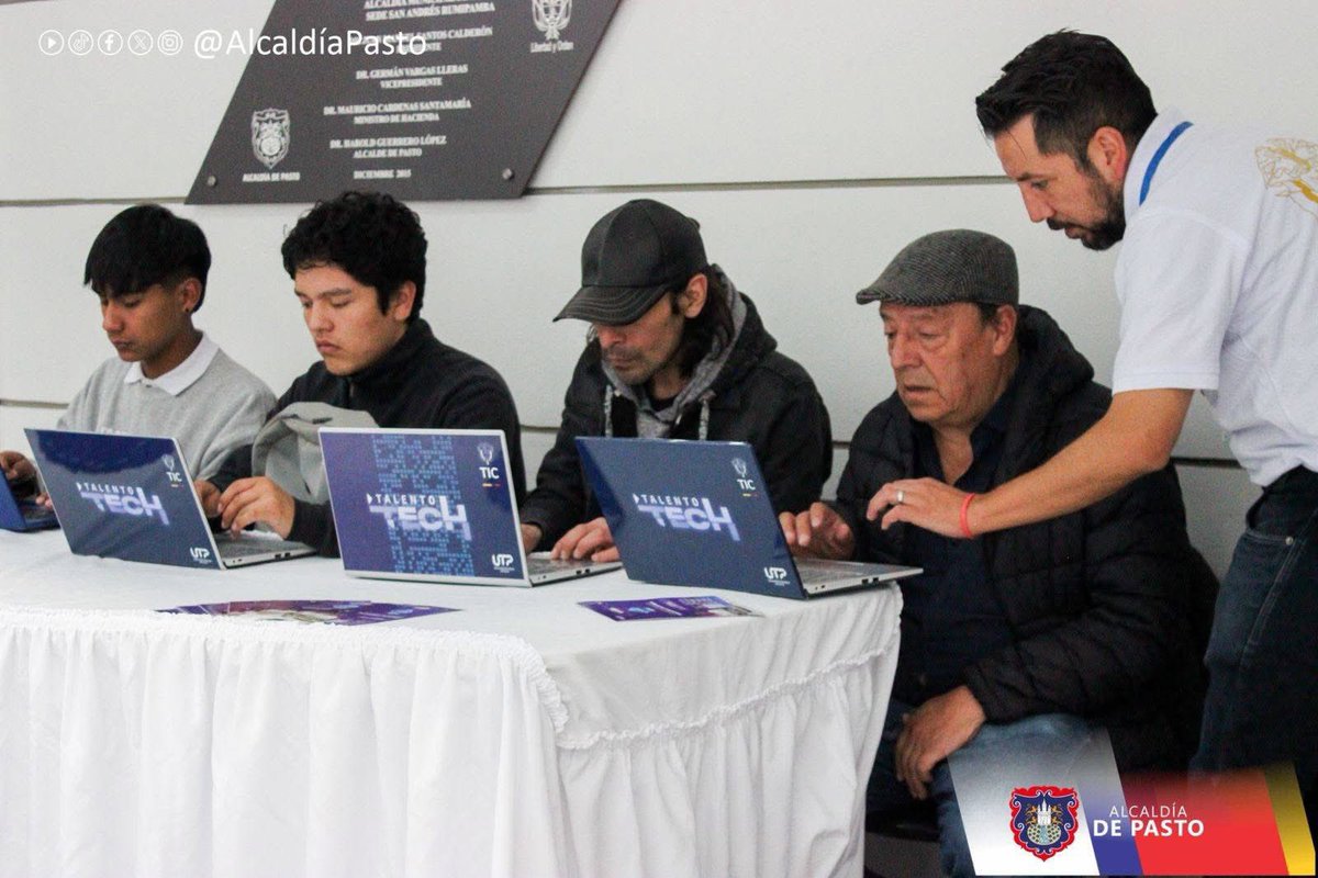 alcaldiapasto's tweet image. Las juventudes de #Pasto le dijeron sí al futuro e iniciaron su proceso de inscripción al programa #TalentoTech del Ministerio TIC y la Universidad Tecnológica de Pereira.
Gracias a quienes se matricularon para formarse GRATIS en programación, inteligencia artificial.