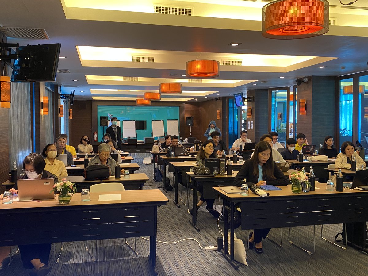 RFetpv's tweet photo. Empowering R-FETPV Mentors 💪✨ | Workshop in Chonburi, Thailand 🇹🇭 (May 19–21, 2025)
R-FETPV mentors &amp; partners gathered to strengthen veterinary epidemiology capacity for better animal &amp; public health. 🌾🐾 #R-FETPV https://t.co/EURSUsAfIL