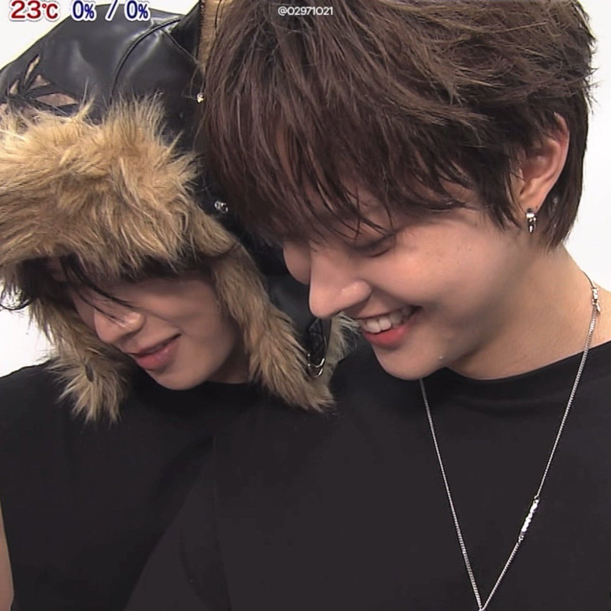 쭈켕 폴더 (@o2971o21) on Twitter photo 