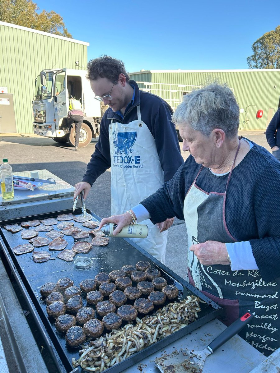 Muirs.Tas tweet media