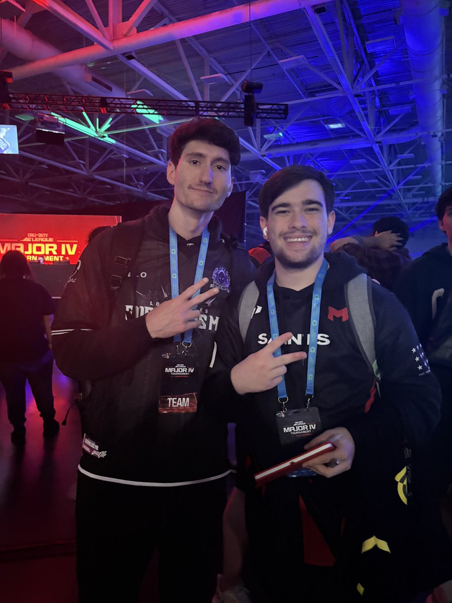 nova__cod's tweet image. Second CDL LAN ✅ First Dreamhack ✅
and a ton of memories! 

Shoutout to the boys @jxffr0 @XoSpyro @teamusjr @im_fusion @pheenix_cod and all the pros, content creators, casters who made this an event to remember!