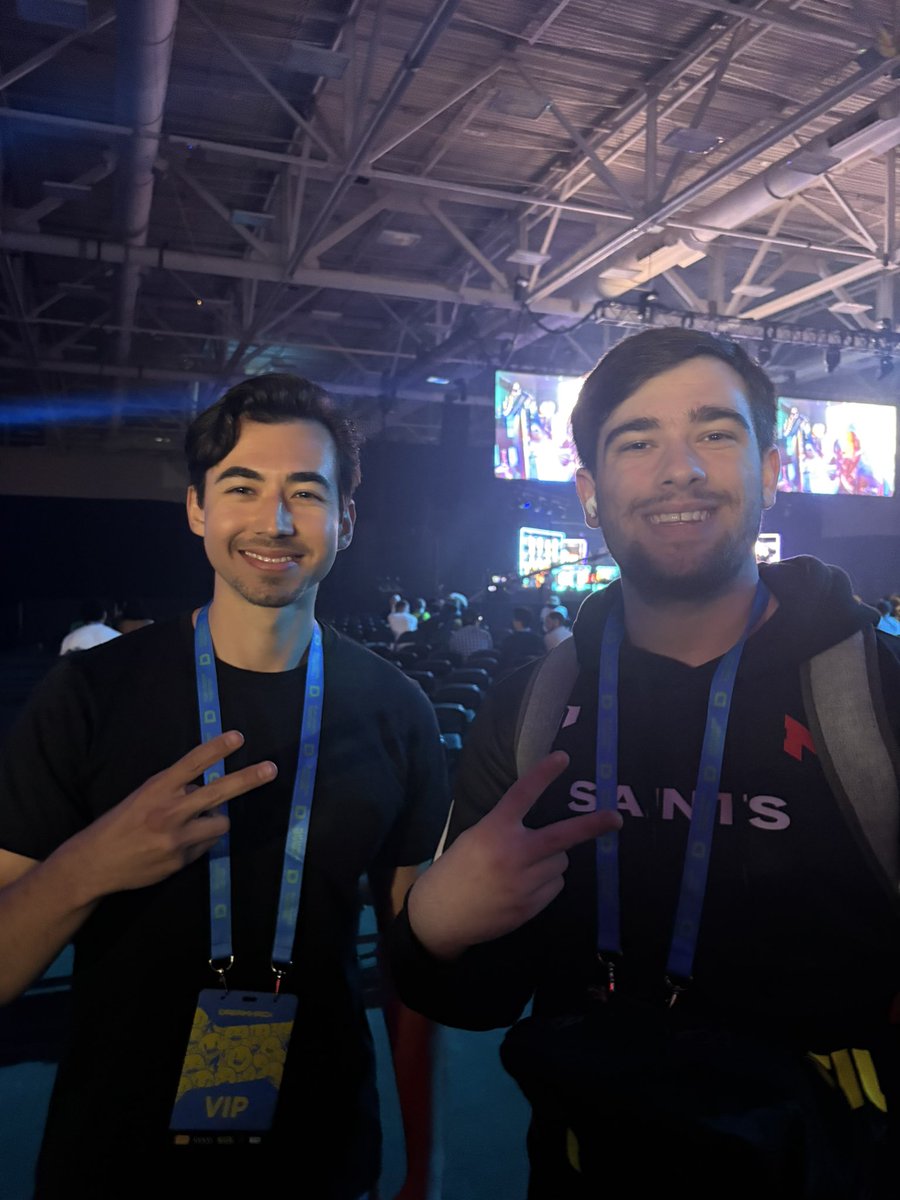 nova__cod's tweet image. Second CDL LAN ✅ First Dreamhack ✅
and a ton of memories! 

Shoutout to the boys @jxffr0 @XoSpyro @teamusjr @im_fusion @pheenix_cod and all the pros, content creators, casters who made this an event to remember!