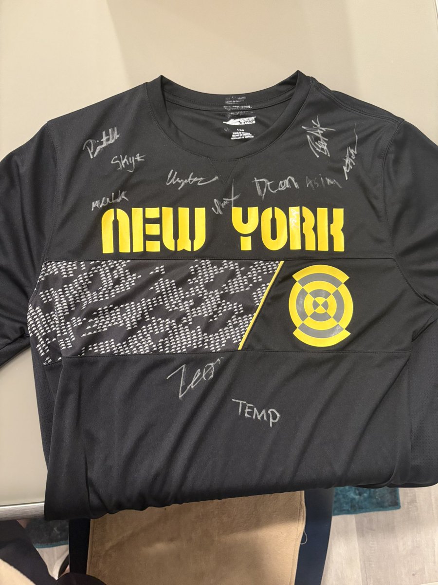 nova__cod's tweet image. Second CDL LAN ✅ First Dreamhack ✅
and a ton of memories! 

Shoutout to the boys @jxffr0 @XoSpyro @teamusjr @im_fusion @pheenix_cod and all the pros, content creators, casters who made this an event to remember!