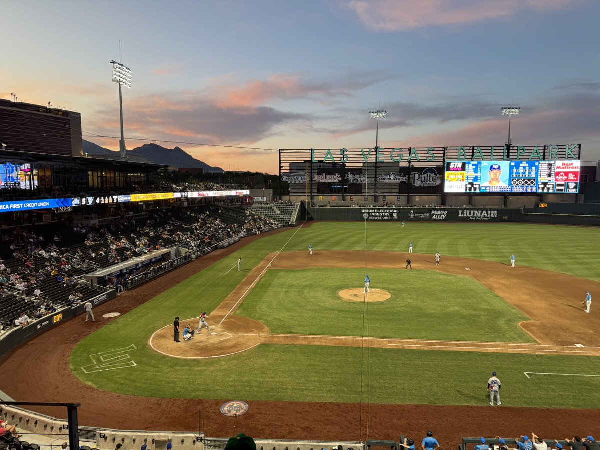Sunset at the Ballpark!  Root for the Aviators, scout the Comets/Dodgers.