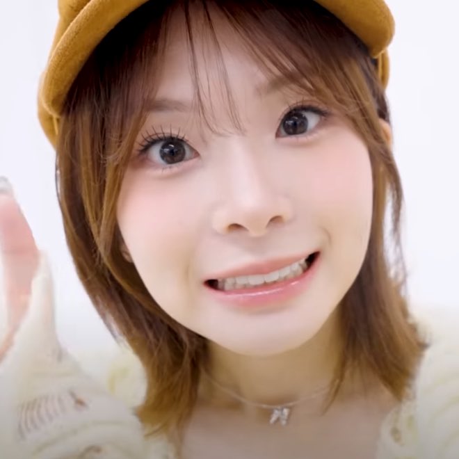 aven :) (@smileykotone) on Twitter photo 