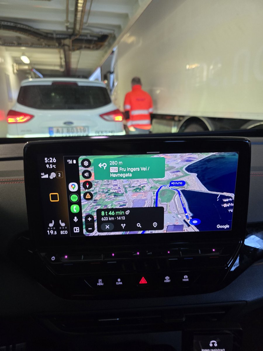 Da starte man turen med en fergetur, FFK (b) #Kit #rbk