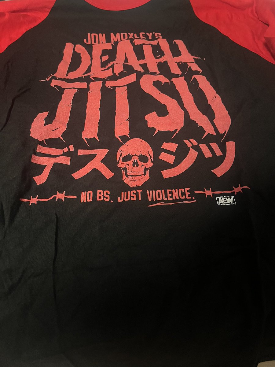 SlimPikkin's tweet photo. Hell Yea @JonMoxley
#DEATHJITSU
Love it yall thank you @AEW!
🩸🤘🏼💀🤘🏼🩸 https://t.co/HOAAkSwVQd