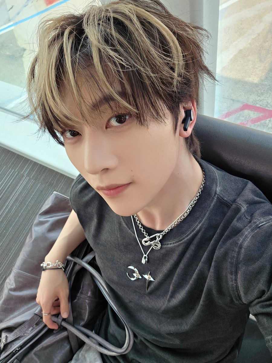 OH THE BIRTHDAY BOY IS GLOWING