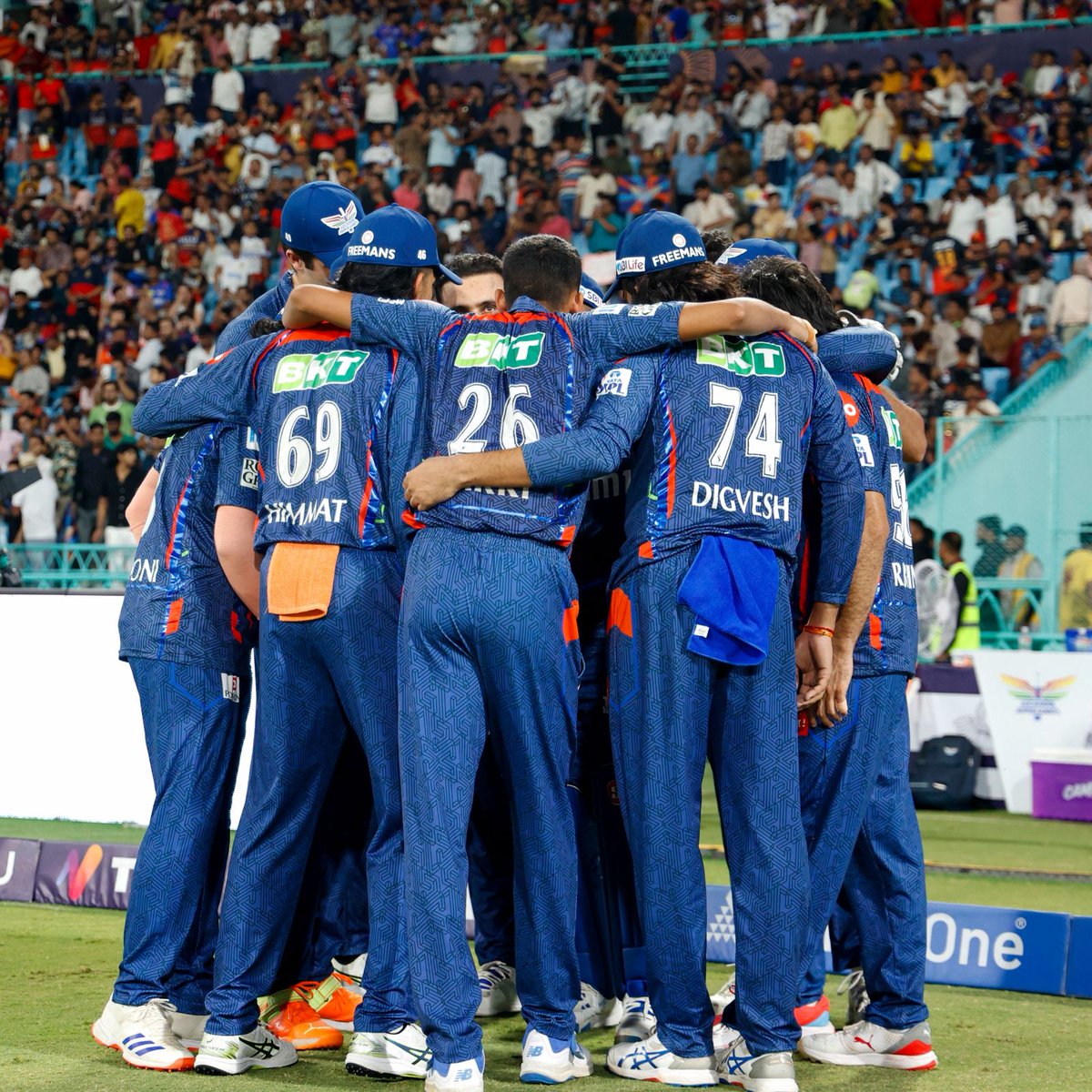 RishabhPant17's tweet photo. A season of ups and downs. Tons of learnings taking back home. 
Thank you LSG family for all the love and support. See you soon.  🩵
@LucknowIPL
#RP17 https://t.co/o78E9QZ0Ni