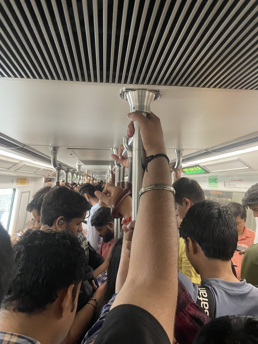 karannegi247's tweet photo. Today @OfficialDMRC again I faced the same problem. This metro is so crowded and there is no ventilation in last coach

This is so suffocating to travel in metro and what if anything wrong happens with anyone who will take that responsibility??

Trian number 5752 https://t.co/WAwuzXUwql