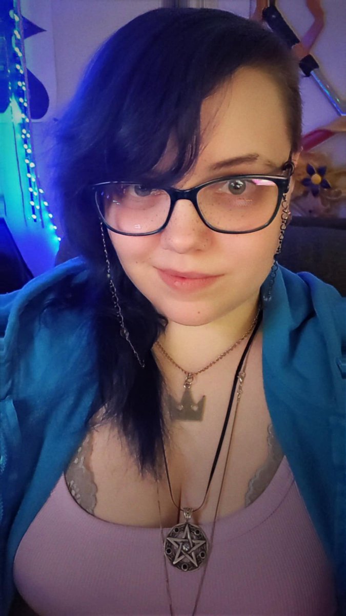 LostMasterIz's tweet photo. The Wheel of Chaos has spoken! I'm LIVE with random hero madness in Overwatch 2โwho will I main next?!
Twitch: https://t.co/XSgpEOXziP
YT: https://t.co/syPkJLc60o
Kick: https://t.co/CFvjU1rL9N
#Overwatch2 #OW2Live #GamingCommunity #StreamerLife #TheSquirrelUnion #FPSChaos https://t.co/R2oKD3nWcw