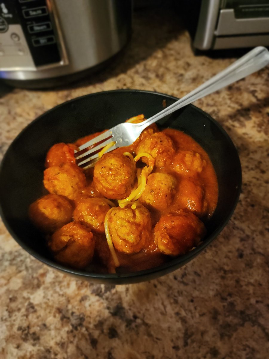 Sometimes midnight spaghetti and meatballs just hits different ya know?