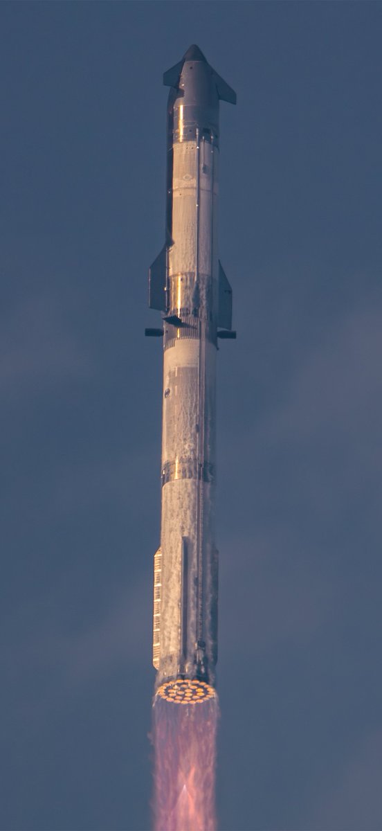 AJamesMcCarthy's tweet image. Here's one of my shots from today formatted as a mobile wallpaper for you. Enjoy!

More coming