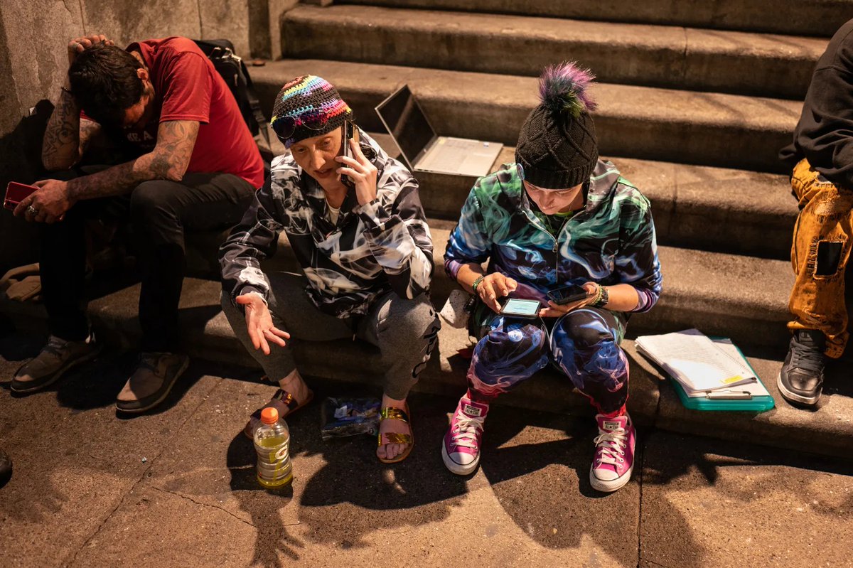 jacb1x's tweet image. The meet up was fire @skyeawe1 @JJaidenss @psykl3 #drippedout #nolook #handshake #hateuscuztheyaintus #jshock #nolookhandshake #wdios #wilmerdios #lacy #fiveforever