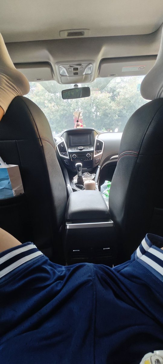 车上这样拍，感觉好怪啊😂😂