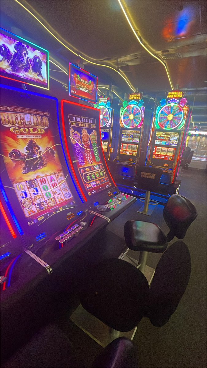 Flya3202's tweet image. Finally made it to Vegas after a long day of travel! 🎰✨ Time to recharge—tomorrow, the poker grind begins! #VegasBaby #PokerTime #MadeIt #PokerPlayer #TexasHoldem #WSOP2025