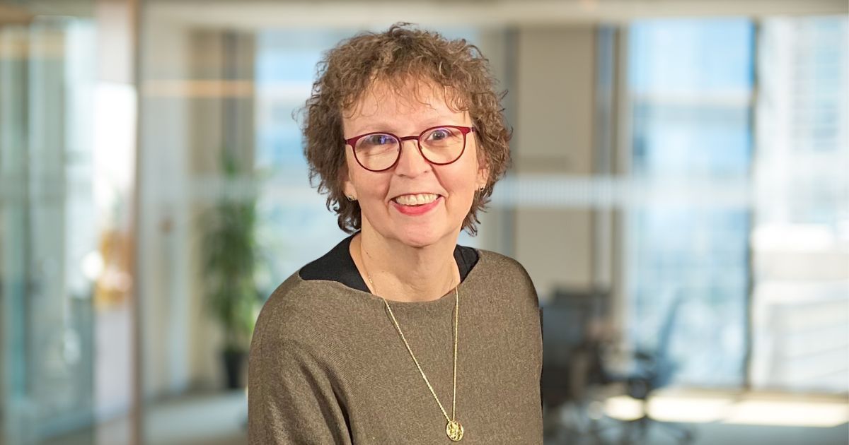 Usein haaveet jäävät toteuttamatta, koska lykätään pitkälle tulevaan. Oman näköinen elämä kutsuu pysähtymään ja arvioimaan, mitä kohti haluaa mennä. Pienet asiat tuovat hyvää oloa ja sisäinen rauha antaa tilaa huomata, mitä minä todella haluan.
#Kollega_fi
kollega.fi/2025/05/12-vuo…