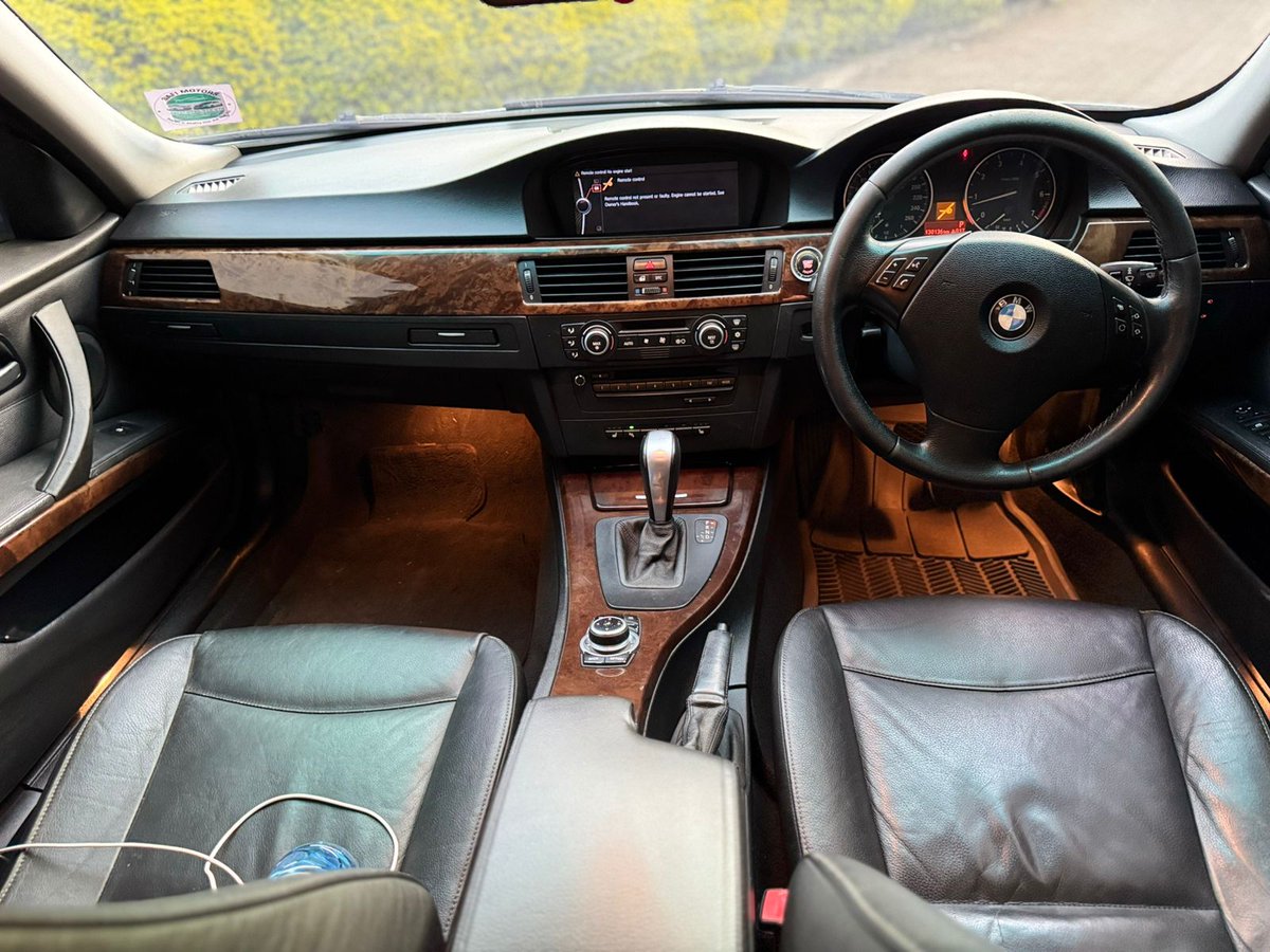 Kymathi_K's tweet photo. 🔥2009 BMW 320i_🔥

Specs_
2000cc :: Fabric Interior :: Power Seats :: Steering Controls :: Sunroof :: Original Paint :: Adaptive Front Lights :: Alloy Rims :: Fog Lights

Price :: 1,050,000/=

Call :: 0768130582::0115920209 https://t.co/Z1SU57Eeul