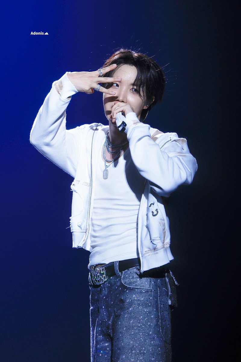 RT PLZ) j-hope Tour 'HOPE ON THE STAGE' in JAPAN 大阪 京セラドーム