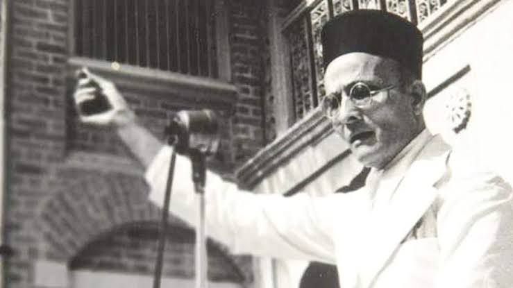 स्वातंत्र्यवीर विनायक दामोदर सावरकरांची आज जयंती... त्यांच्या स्मृतीस महाराष्ट्र नवनिर्माण सेनेचं विनम्र अभिवादन...

#VeerSavarkar