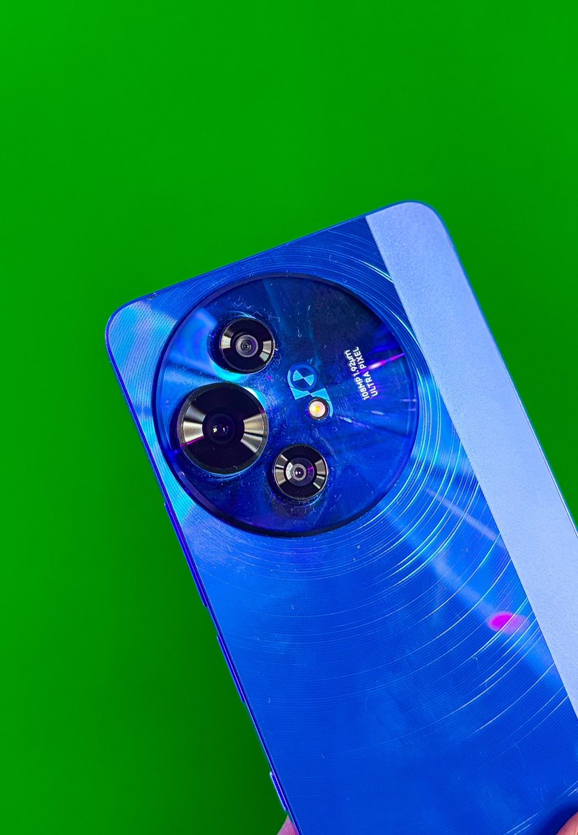 LoserAnant's tweet image. Alcatel V3 Series launched in India 🇮🇳 
Starting at ₹12,999, available on @Flipkart from June 2. Excited to see them in action! 

#Alcatel #AlcatelV3Series #AlcatelV3Series5G