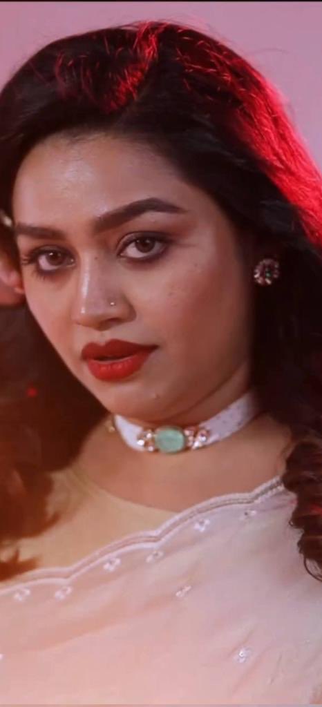 wildvij's tweet photo. Gayathri Yuvaraj 
Milf moonchu 🤤🤤🤤 https://t.co/bQ9ySRnLwh