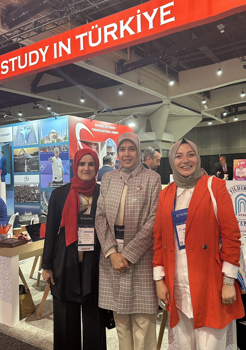 We proudly represented our University at NAFSA in San Diego, with our Secretary General, Dr. Zeynep Görmezoğlu. We’ve met with colleagues, from UC Irvine, Rowan and Nord Universities. Highlight of today was seeing Prof. Zeliha Kocak. 
Looking forward to fostering collaborations!