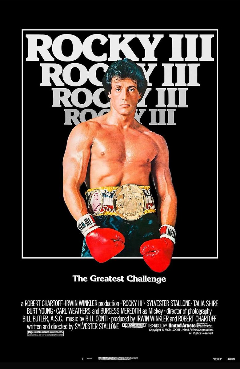 EduSalaOne's tweet image. Tal día como hoy del 82 se estrenó en USA la 3 parte de ROCKY, estupenda secuela en la que se nos presenta un antagonista de altura como MR,T y donde se acuñó una de las frases míticas de la saga; aquella de Apollo a Rocky “tienes la mitad del tigre chico”
Buenos días ☀️