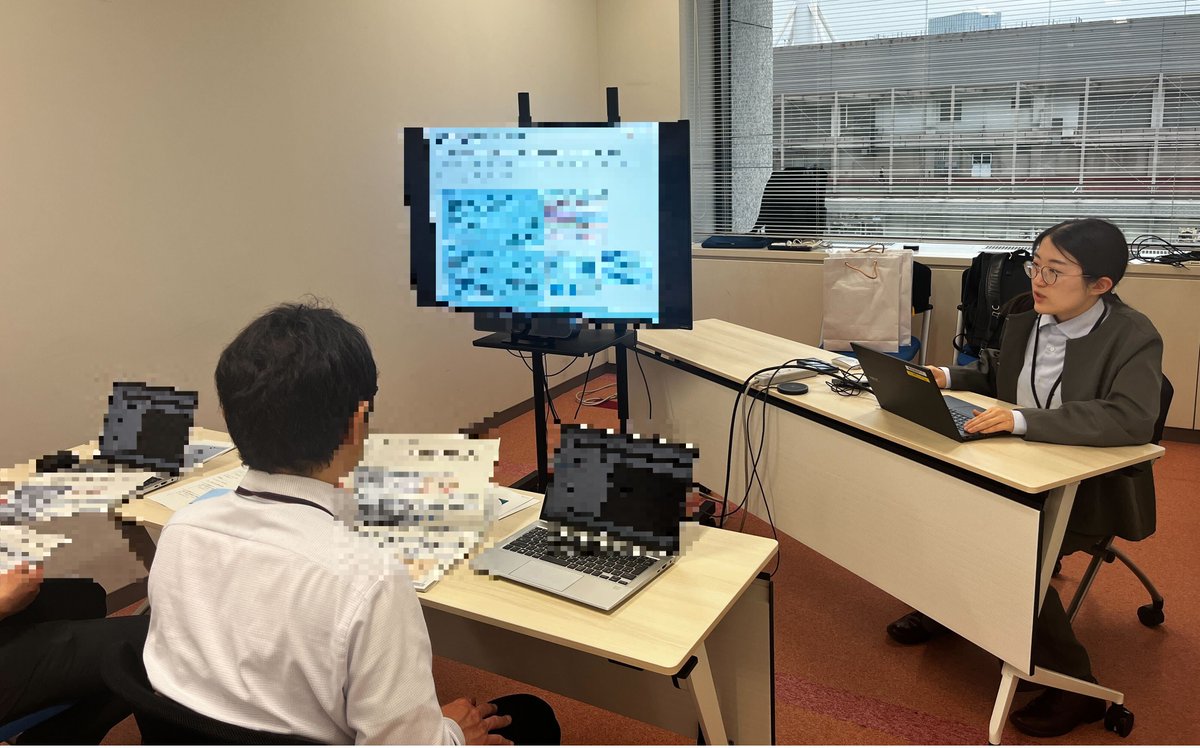 LINKS_MLIT's tweet image. [#Project_LINKS プロジェクト紹介]
LINKSでは、国土交通省職員による事業用自動車の安全対策に関する政策立案や事業者に対する安全指導業務を支援するため、自動車事故報告書の分析を行うシステムの検証を実施！
先日検証会を実施しました。
詳細は別途HPでも紹介予定です！
mlit.go.jp/links/