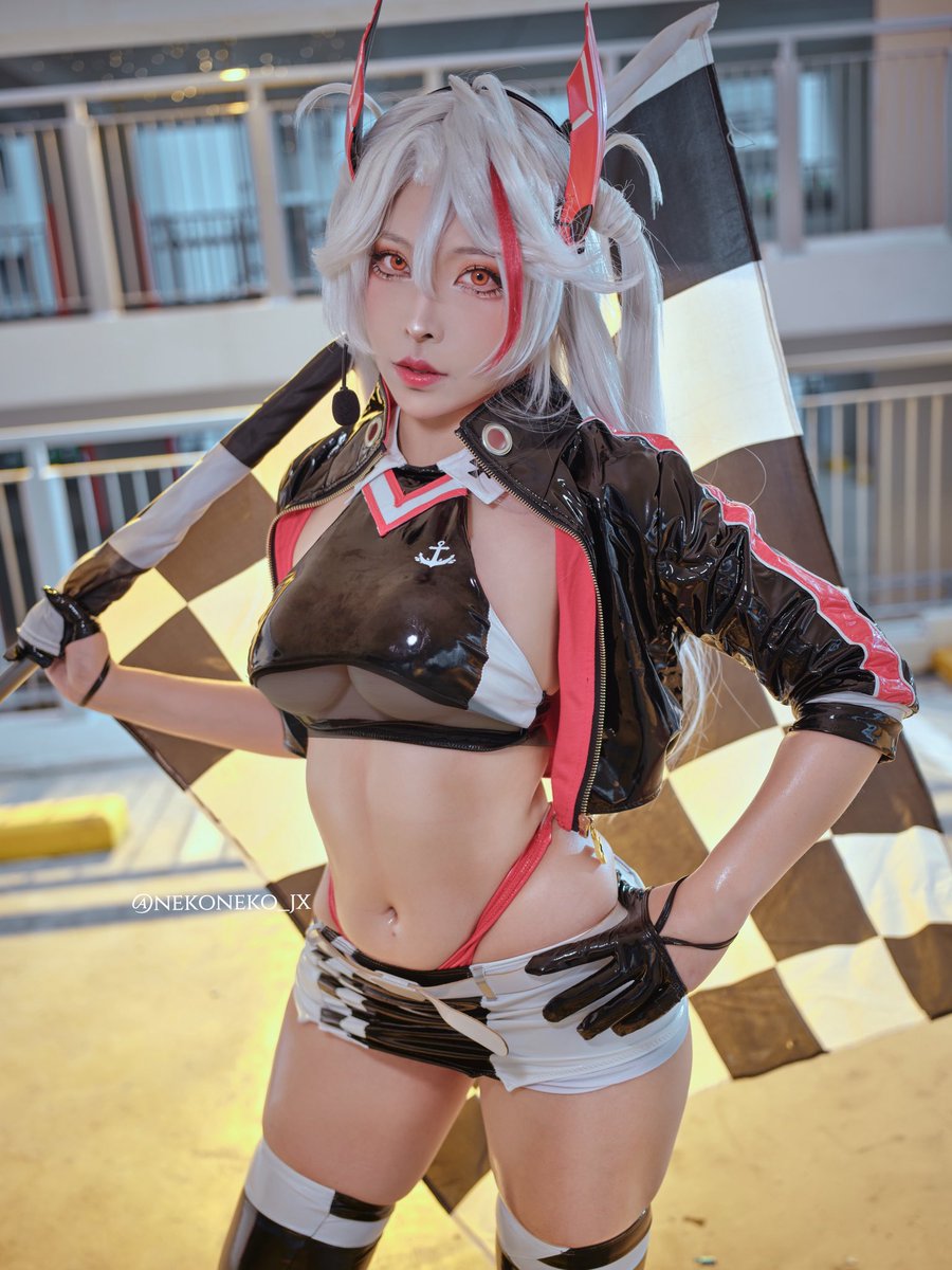 One more Eugen for today 

#azurlanecosplay #azurlane