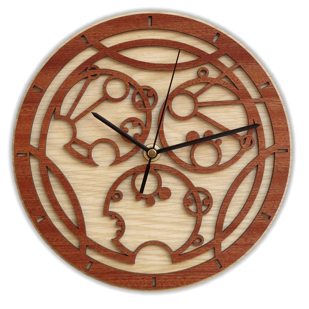 woodentek's tweet photo. Stunning #Gallifreyan Wood Clock with your own name (or words of your choise). You'll be the envy of Whovians! #DoctorWho  #Whovian #RiverSong #DoctorWhoEdit #Earlybiz   - WorldwideShipping - www.woodentek.com- https://t.co/ddOtKmmPEH https://t.co/XI5il2qQ5O